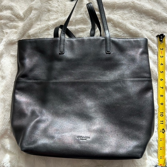Coach Black Leather Tote Bag - Picture 2 of 4
